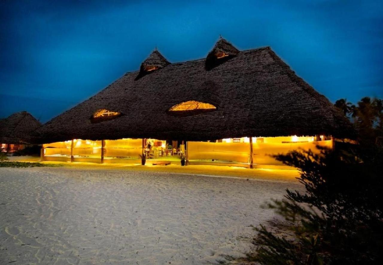 Hakuna Majiwe Beach Lodge Paje Bagian luar foto