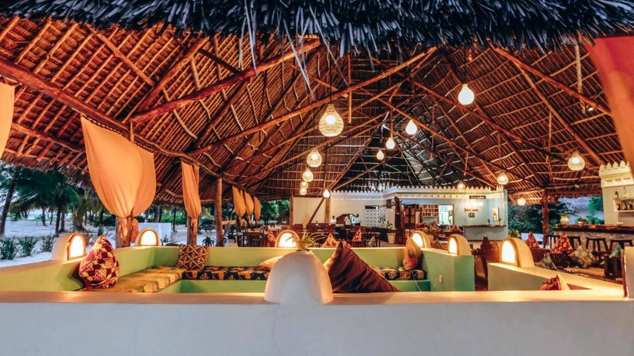 Hakuna Majiwe Beach Lodge Paje Bagian luar foto